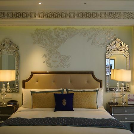 The Leela Palace Jaipur Exterior photo